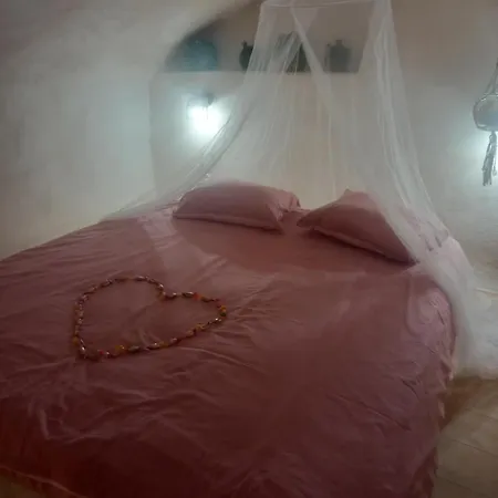 Gourmand Апартаменты Систерон